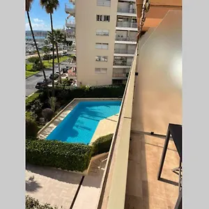 Apartment Vue Port De Garavan, Menton