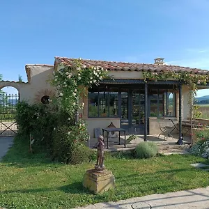 https://la-boheme-la-belle-etoile-petit-dejeuner-compris.hotels-rhonealpes.com